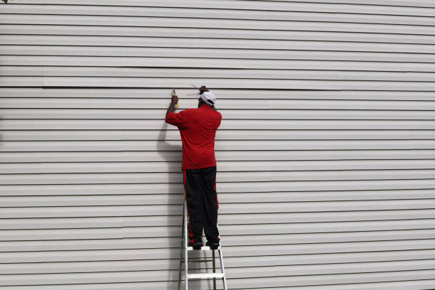 Best Storm Damage Siding Repair  in Shadow Lake, WA